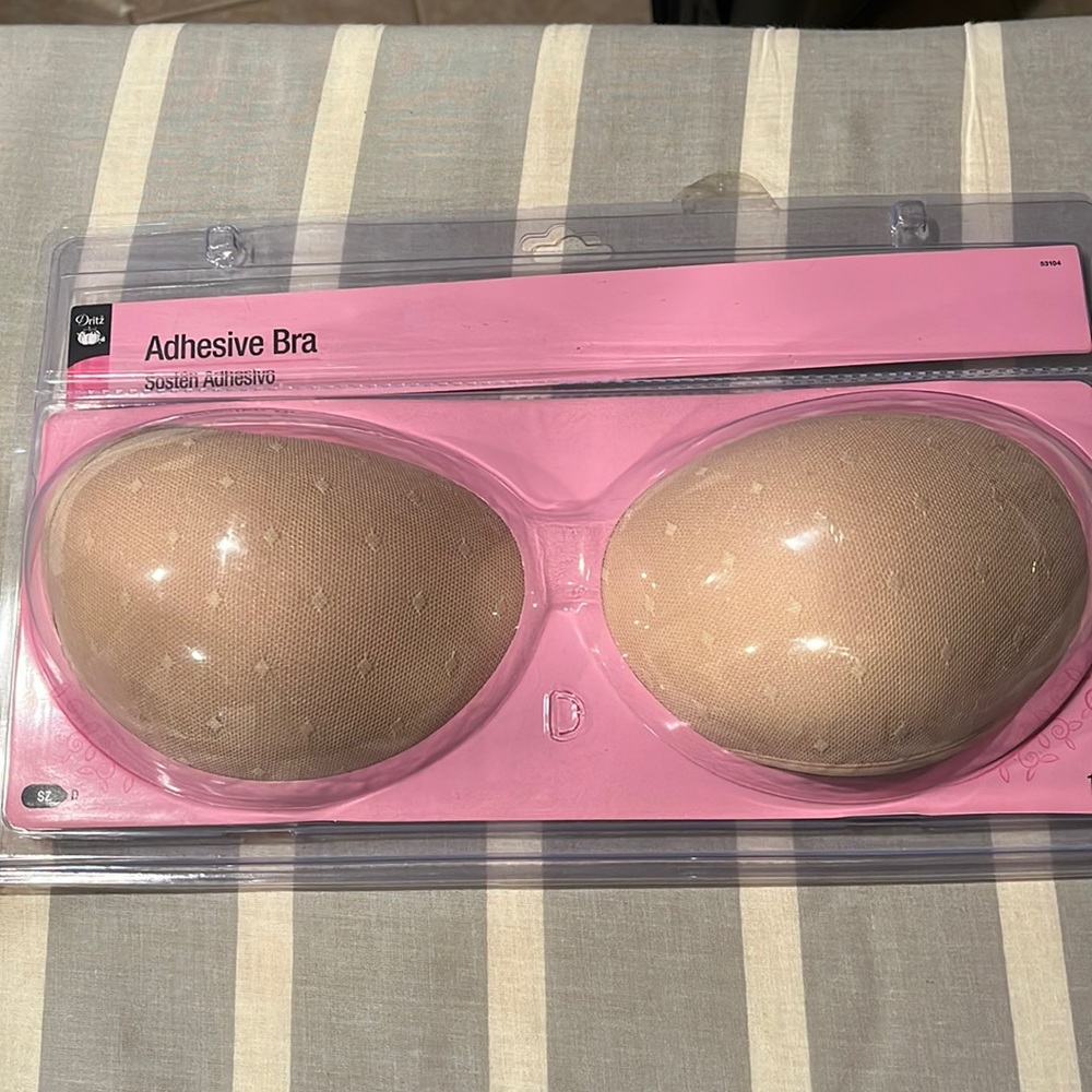 Adhesive Bra by Dritz. Size D